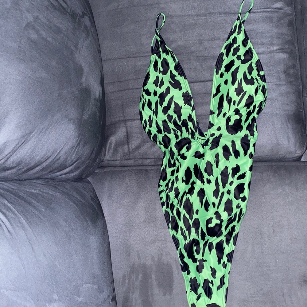 MATTE SWIM ONE PIECE SWIM SUIT